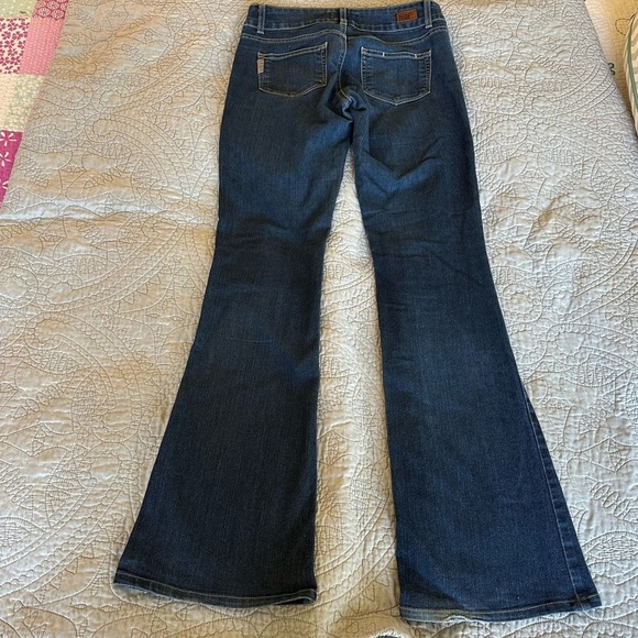 ๐3/$20๐ Paige Hidden Bootcut Low Rise - Picture 2 of 13